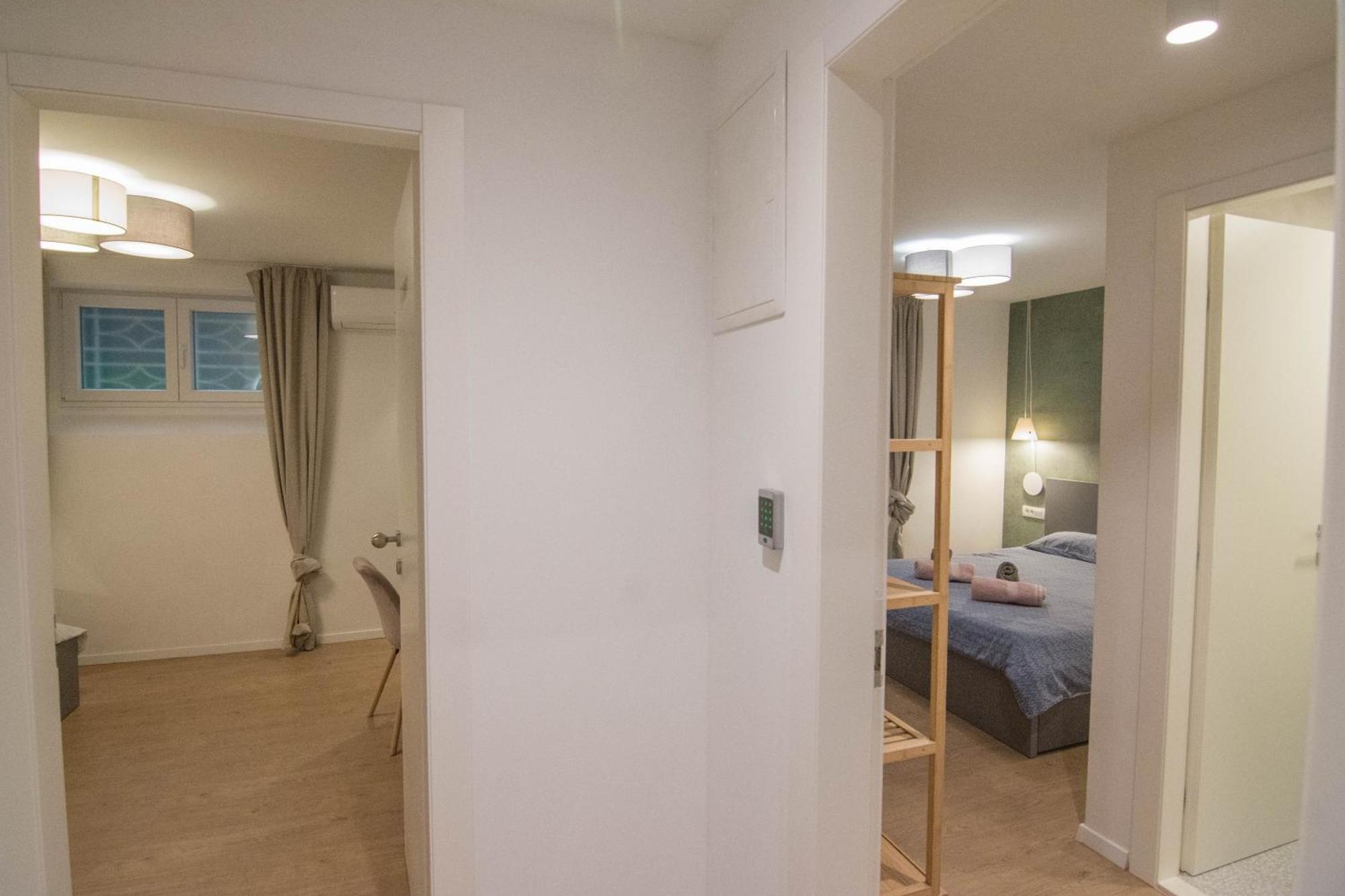 Romiru Rooms And Studio Apartment Split Extérieur photo
